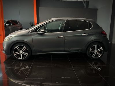 Peugeot 208 GT-line